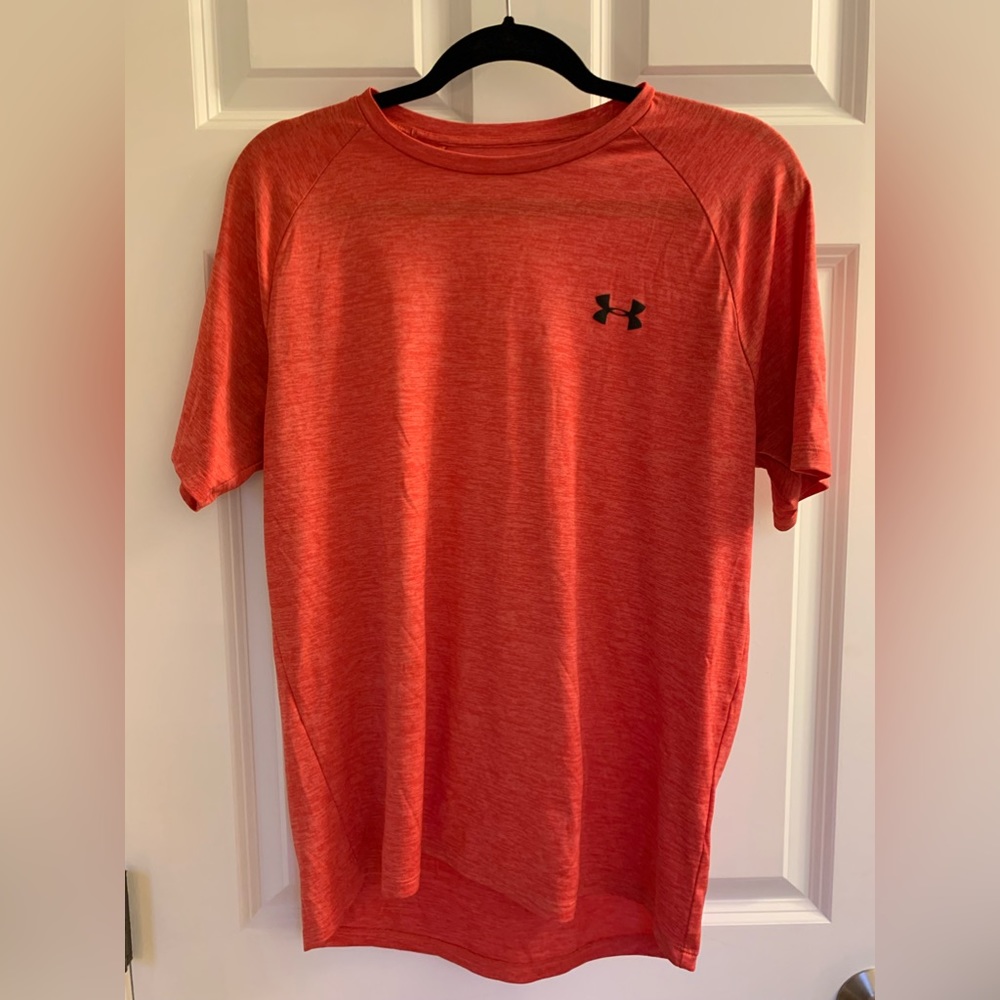 Under Armour - Orange men’s tech tee